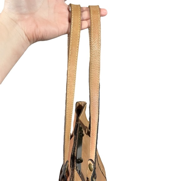 Patricia Nash Benvenuto Tan Leather Tote Shoulder Bag - Picture 6 of 15